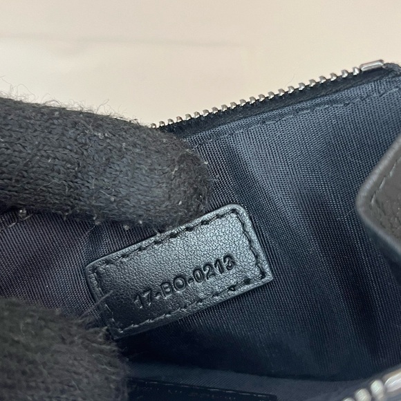 🎀 Christian Dior Zipped Card Holder - Picture 7 of 8